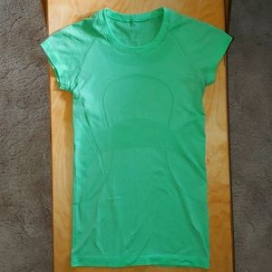 Swiftly Tech Short Sleeve Crew